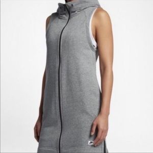 Nike Womens’s Long Zip Hooded Varsity Vest